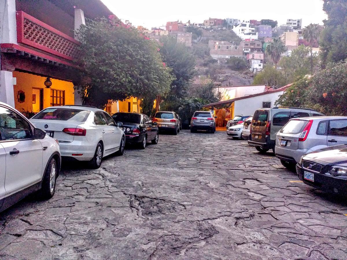 Hotel Embajadoras Guanajuato Kültér fotó